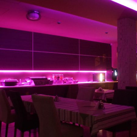 Hotel Fitromax Ajka Zewnętrze zdjęcie