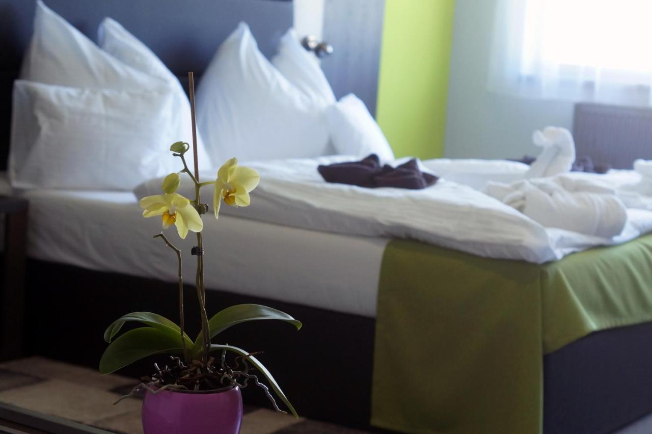Hotel Fitromax Ajka Zewnętrze zdjęcie