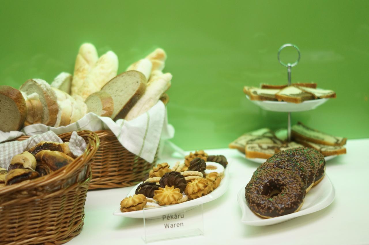 Hotel Fitromax Ajka Zewnętrze zdjęcie