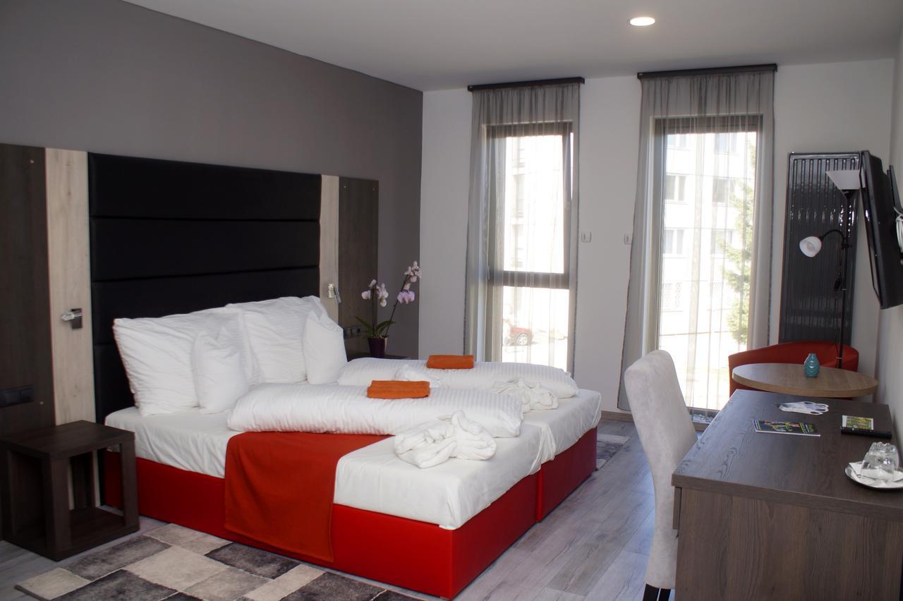 Hotel Fitromax Ajka Zewnętrze zdjęcie